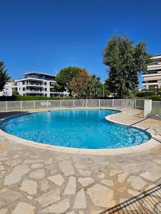 Studio Saint-Laurent-Du-Var Bord De Mer Saint-Laurent-du-Var Exterior foto